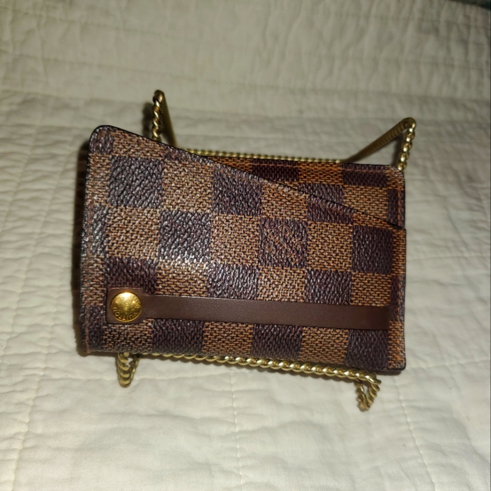 Authentic Louis Vuitton Damier Key & Card Case